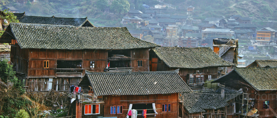 Ai法律问答：城镇户口的你，能继承父母在农村的房屋、宅基地、土地吗？