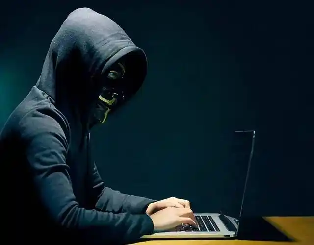 注意！全球首现ai勒索软件promptlock：跨平台黑客新武器来袭