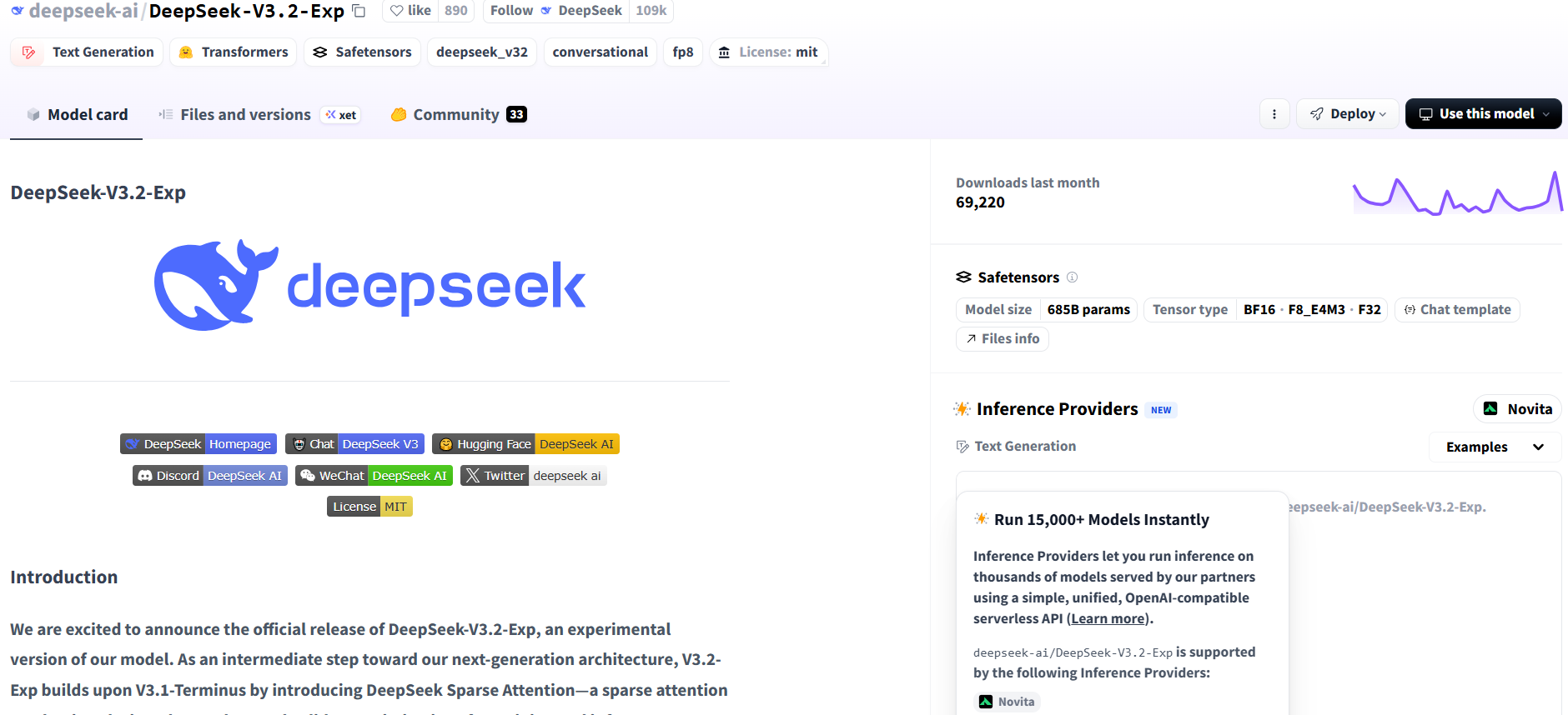 DeepSeek V3 大模型技术发展