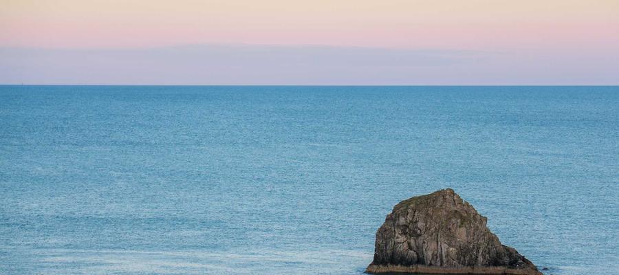 华为小艺 Claw 办公场景示意图