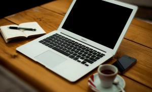 xAI 正式发布 Grok4.20 Beta：非幻觉率 78% 创行业新低