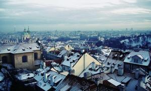 美团王兴谈 AI 战略：本地生活信息基建是关键，问小团春节上线