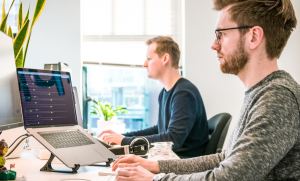 OpenAI 关停 Sora 视频产品：战略转向生产力工具