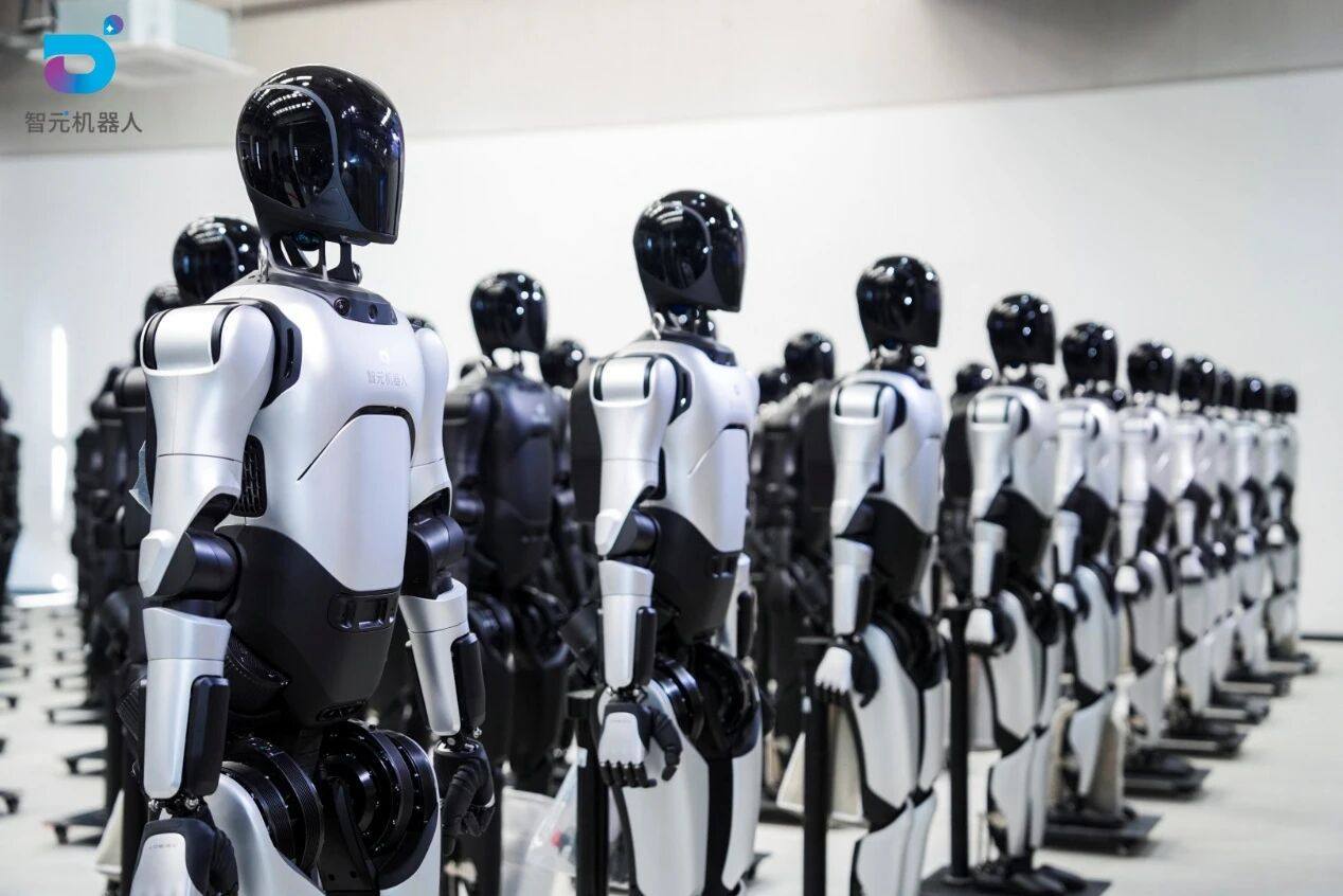 智元机器人远征 A3 量产下线